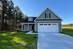 158 Spring Meadows Dr, Aberdeen, NC 28315 - Photo 1