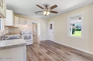 123 Cedar Ln, Cedar Point, NC 28584 - Photo 27