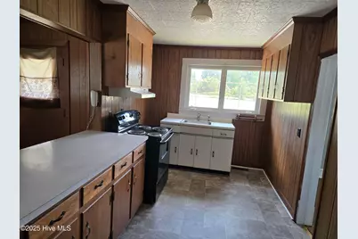200 Martin Street, Williamston, NC 27892 - Photo 3
