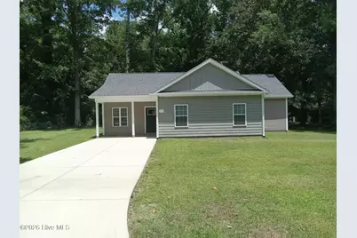 111 E Oliver Street, Whiteville, NC 28472 - Photo 1
