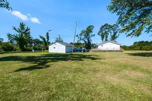 3566 N McCullen Rd, Faison, NC 28341 - Photo 27