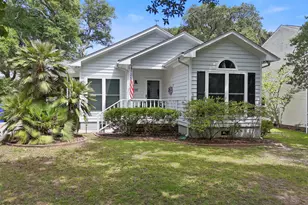 120 SE 2nd St, Oak Island, NC 28465 - Photo 1