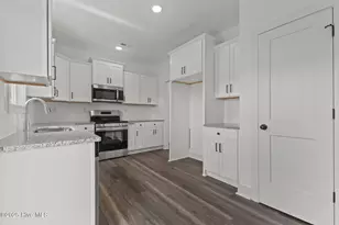 176 Peeler Circle, Raeford, NC 28376 - Photo 7