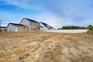 208 Peeler Circle, Raeford, NC 28376 - Photo 31