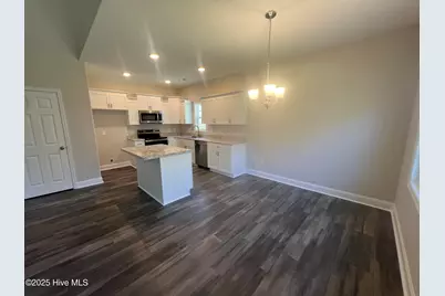 133 Dallas Drive, Beulaville, NC 28518 - Photo 7