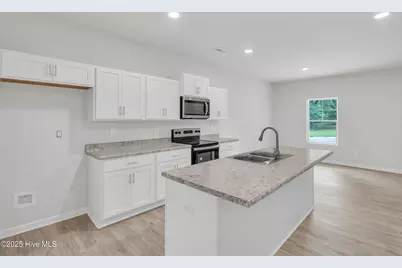 464 Maides Avenue, Wilmington, NC 28405 - Photo 7