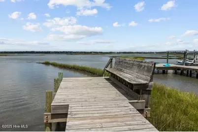 307 Cape Fear Loop, Emerald Isle, NC 28594 - Photo 9