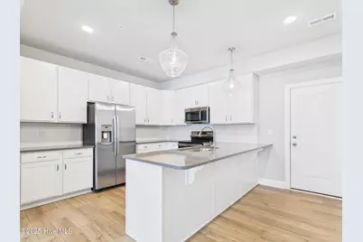 1251 Shaw View Alley #101, Raleigh, NC 27601 - Photo 13