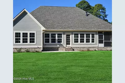 660 Breezewood Drive SE, Bolivia, NC 28422 - Photo 5