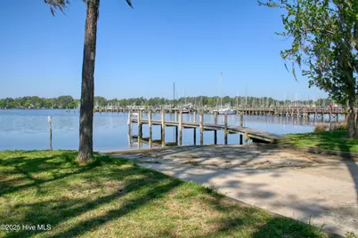 103 Greenbriar Lane, Washington, NC 27889 - Photo 5