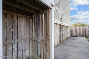 108 S Lake Park Blvd, Carolina Beach, NC 28428 - Photo 33