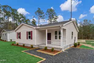 1810 Raeford Rd, Southport, NC 28461 - Photo 3