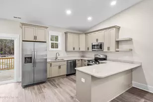 1810 Raeford Rd, Southport, NC 28461 - Photo 7