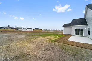 127 Sanctuary St, Jacksonville, NC 28546 - Photo 35