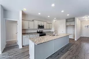 127 Sanctuary St, Jacksonville, NC 28546 - Photo 7