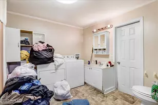 706 Caswell St, Smithfield, NC 27577 - Photo 11