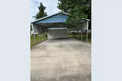 1554 Gate 2 SW, Ocean Isle Beach, NC 28469 - Photo 5