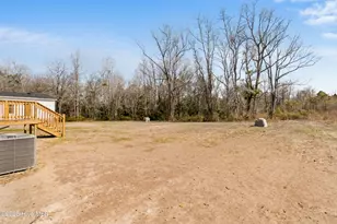 6745 Lewis Dr SE, Winnabow, NC 28479 - Photo 5