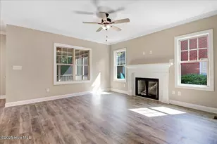 27 Wisteria Dr, Rocky Mount, NC 27804 - Photo 5