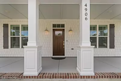 4906 Glen Garden Circle, Leland, NC 28451 - Photo 3