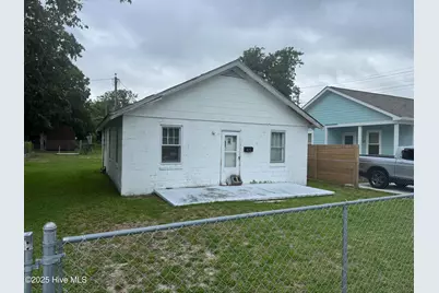 305 N 15th Street, Morehead City, NC 28557 - Photo 3