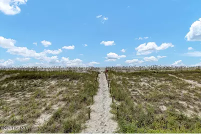 1040 Ocean Boulevard, Topsail Beach, NC 28445 - Photo 31