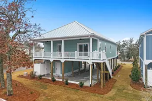 202 NE 33rd St, Oak Island, NC 28465 - Photo 37