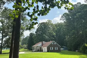 212 McLean St, Spring Hope, NC 27882 - Photo 5