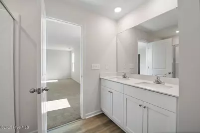 373 Ashley Heights Drive, Aberdeen, NC 28315 - Photo 19