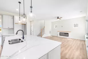 309 Iris Cir, Moyock, NC 27958 - Photo 19