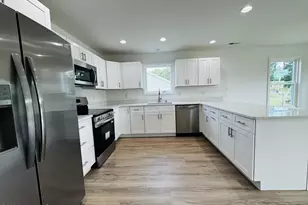 104 Dana Ct, Havelock, NC 28532 - Photo 5