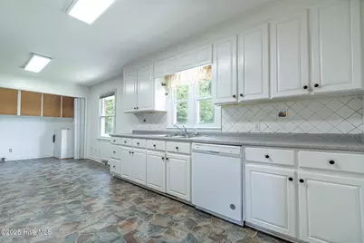 6778 Albert Street, Dublin, NC 28332 - Photo 7