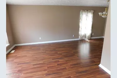 1010 W Scotsdale Road, Laurinburg, NC 28352 - Photo 5
