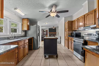 323 McCrimmon Road, Carthage, NC 28327 - Photo 9