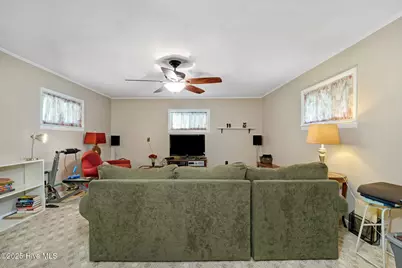 503 W Bay Street, Warsaw, NC 28398 - Photo 9