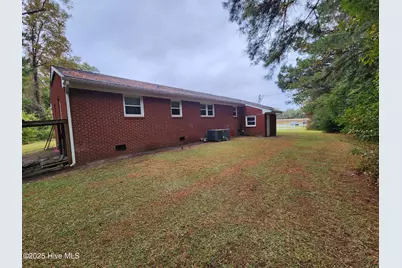 1578 Burgaw Highway, Jacksonville, NC 28540 - Photo 19