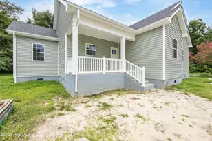 207 Saunders St, Hertford, NC 27944 - Photo 15