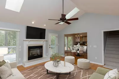 102 Seminole Court, West End, NC 27376 - Photo 5