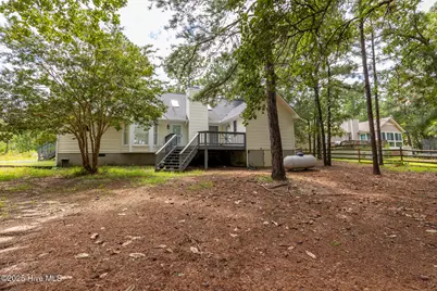 102 Seminole Court, West End, NC 27376 - Photo 33