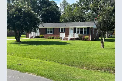 111 Colonial Drive, Clinton, NC 28328 - Photo 1