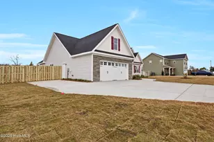 11 Peach Ct, Burgaw, NC 28425 - Photo 29