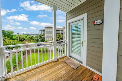 300 Midyette Street # B8, Oriental, NC 28571 - Photo 3