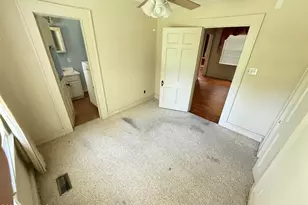 617 N Church St St, Mount Olive, NC 28365 - Photo 19