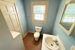 617 N Church St St, Mount Olive, NC 28365 - Photo 11