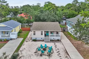 316 NE 52nd St, Oak Island, NC 28465 - Photo 11