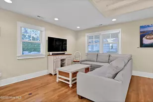 821 Schloss St, Wrightsville Beach, NC 28480 - Photo 23