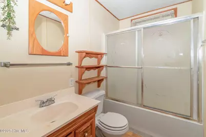 811 Queens Street NW, Lenoir, NC 28645 - Photo 5