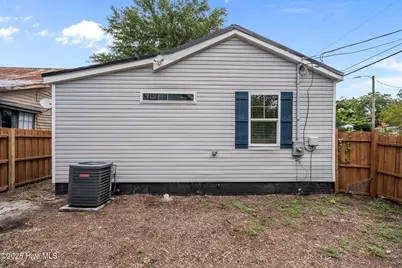 1001 N 7th Street, Wilmington, NC 28401 - Photo 7