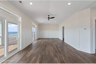 105 Ocean Boulevard W, Holden Beach, NC 28462 - Photo 23