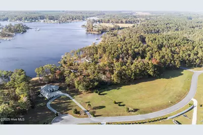 572 Dawson Creek Boulevard, Oriental, NC 28571 - Photo 13
